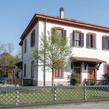 Crespi D'Adda A "Colori" Villa Capriate San Gervasio Exterior photo